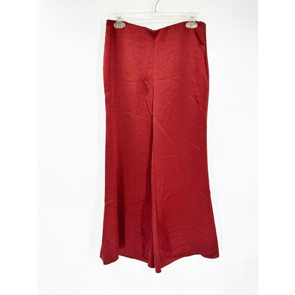 Vince Satin Crop Wide Flare Leg Trousers in Currant Red Size 2 NWT - Picture 2 of 8